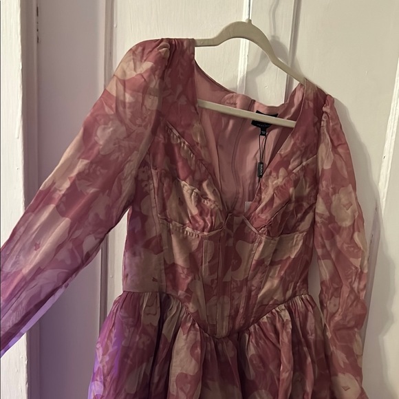Bardot Corset Fit and Flare Pink Floral Dress - Picture 4 of 13